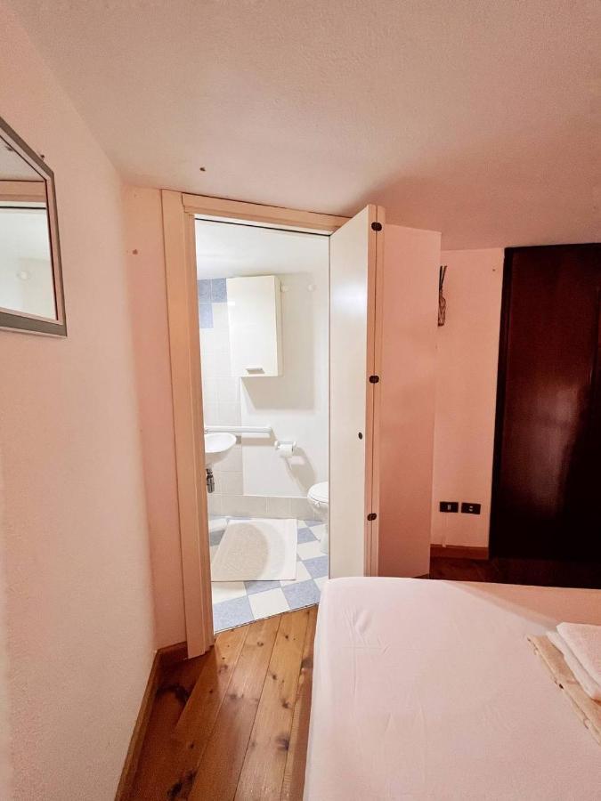 Domus Myoho Apartamento Cagliari Exterior foto